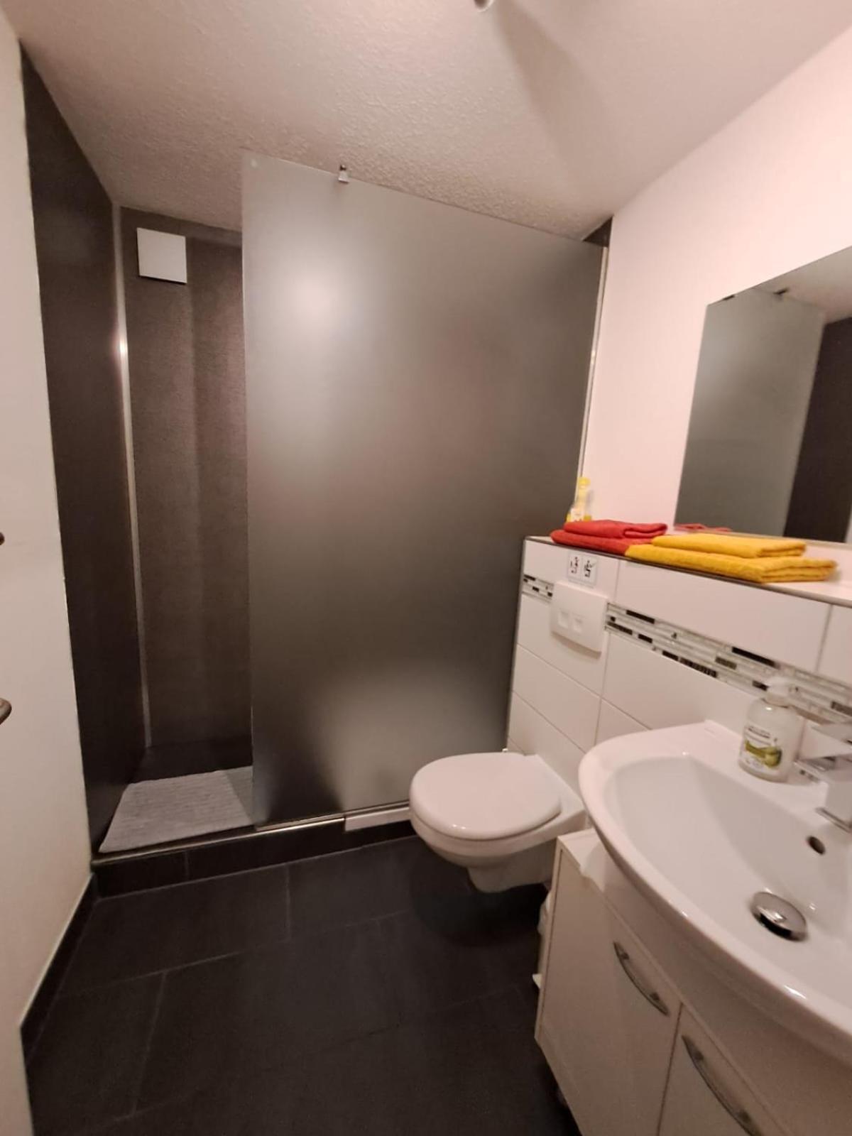 Apartment Wesseling Zentrum Nauerz Buitenkant foto